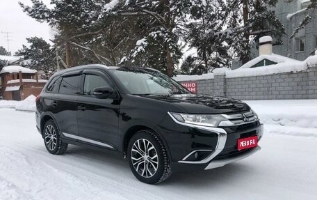 Mitsubishi Outlander III рестайлинг 3, 2015 год, 1 520 000 рублей, 1 фотография