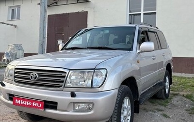 Toyota Land Cruiser 100 рестайлинг 2, 2004 год, 2 500 000 рублей, 1 фотография