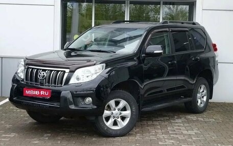 Toyota Land Cruiser Prado 150 рестайлинг 2, 2013 год, 2 950 000 рублей, 1 фотография