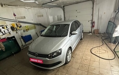 Volkswagen Polo VI (EU Market), 2012 год, 880 000 рублей, 1 фотография