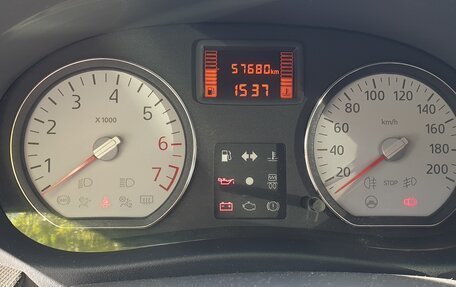 Renault Logan I, 2014 год, 700 000 рублей, 26 фотография