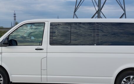 Volkswagen Transporter T6 рестайлинг, 2019 год, 3 350 000 рублей, 4 фотография