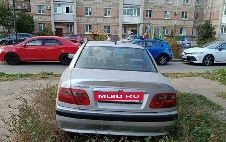 Mitsubishi Carisma I, 2003 год, 400 000 рублей, 3 фотография