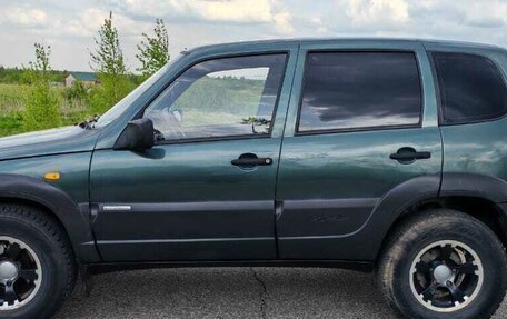 Chevrolet Niva I рестайлинг, 2010 год, 620 000 рублей, 2 фотография