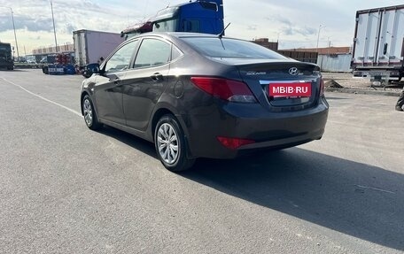 Hyundai Solaris II рестайлинг, 2015 год, 670 000 рублей, 4 фотография
