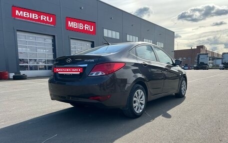 Hyundai Solaris II рестайлинг, 2015 год, 670 000 рублей, 3 фотография