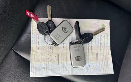Toyota Land Cruiser Prado 150 рестайлинг 2, 2011 год, 3 150 000 рублей, 8 фотография