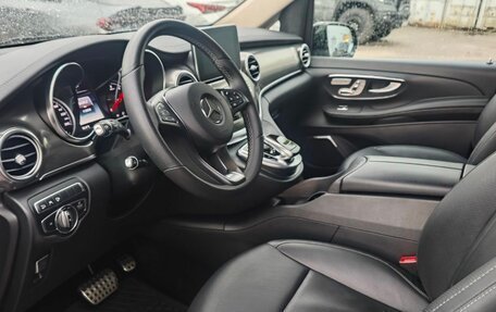 Mercedes-Benz V-Класс, 2017 год, 5 900 000 рублей, 5 фотография
