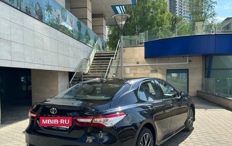 Toyota Camry, 2021 год, 3 195 000 рублей, 7 фотография