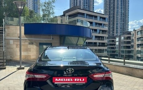 Toyota Camry, 2021 год, 3 195 000 рублей, 5 фотография