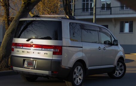 Mitsubishi Delica D:5 I, 2013 год, 2 850 000 рублей, 2 фотография