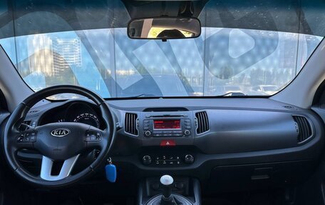 KIA Sportage III, 2010 год, 999 000 рублей, 2 фотография