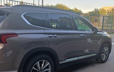 Hyundai Santa Fe IV, 2018 год, 2 600 000 рублей, 4 фотография