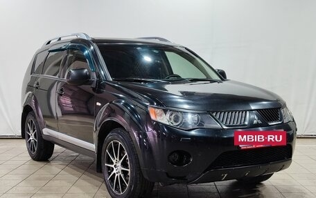 Mitsubishi Outlander III рестайлинг 3, 2007 год, 1 100 000 рублей, 2 фотография