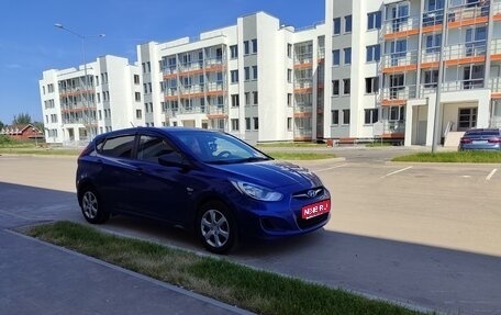Hyundai Solaris II рестайлинг, 2012 год, 600 000 рублей, 1 фотография