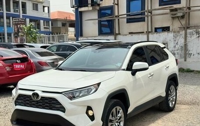 Toyota RAV4, 2022 год, 3 250 000 рублей, 1 фотография