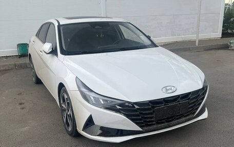 Hyundai Elantra, 2022 год, 1 590 000 рублей, 1 фотография