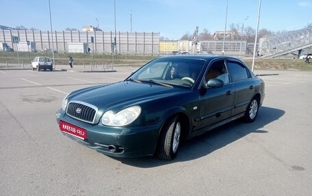 Hyundai Sonata IV рестайлинг, 2002 год, 330 000 рублей, 1 фотография