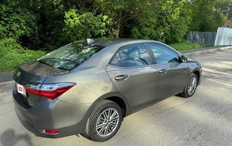 Toyota Corolla, 2018 год, 1 950 000 рублей, 7 фотография