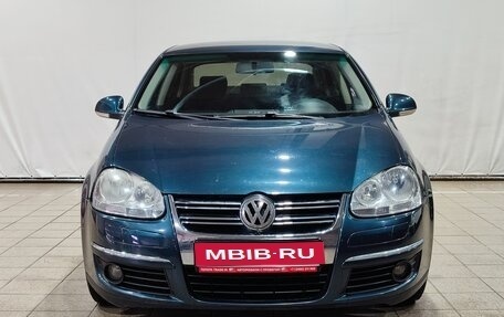 Volkswagen Jetta VI, 2010 год, 650 000 рублей, 1 фотография