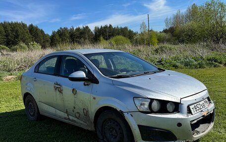 Chevrolet Aveo III, 2013 год, 350 000 рублей, 2 фотография