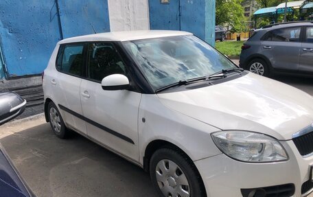 Skoda Fabia II, 2009 год, 700 000 рублей, 3 фотография