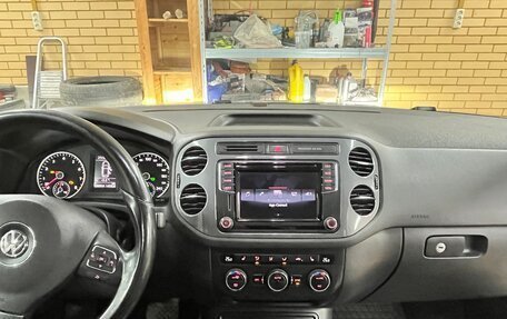 Volkswagen Tiguan I, 2016 год, 1 600 000 рублей, 10 фотография