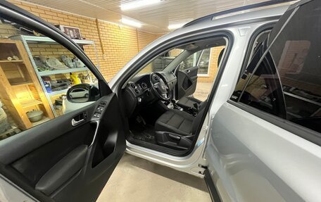 Volkswagen Tiguan I, 2016 год, 1 600 000 рублей, 12 фотография
