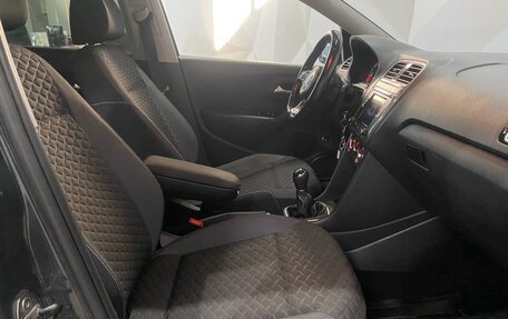 Volkswagen Polo VI (EU Market), 2018 год, 815 000 рублей, 8 фотография