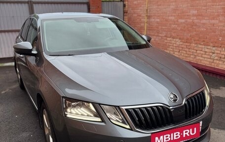 Skoda Octavia, 2018 год, 2 300 000 рублей, 9 фотография