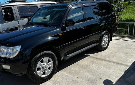 Toyota Land Cruiser 100 рестайлинг 2, 2005 год, 2 100 000 рублей, 7 фотография