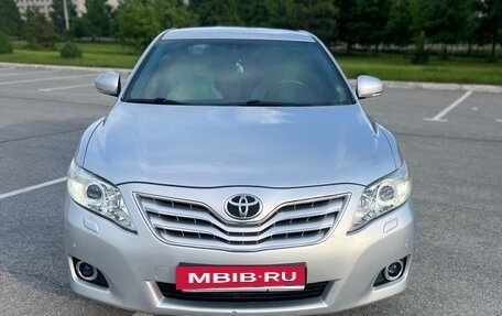 Toyota Camry, 2010 год, 1 420 000 рублей, 6 фотография
