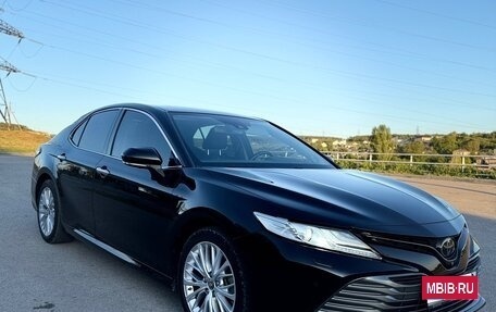 Toyota Camry, 2020 год, 3 440 000 рублей, 3 фотография