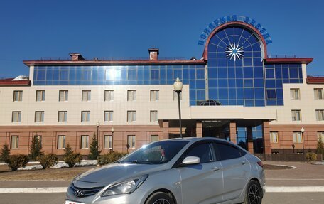 Hyundai Solaris II рестайлинг, 2014 год, 950 000 рублей, 3 фотография