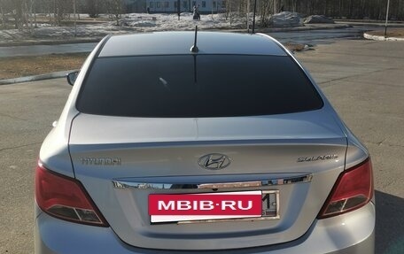 Hyundai Solaris II рестайлинг, 2014 год, 950 000 рублей, 17 фотография