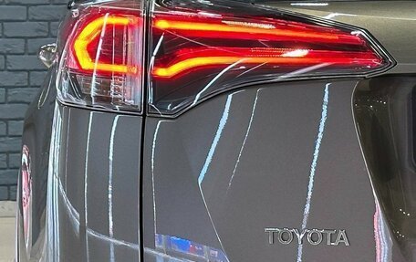 Toyota RAV4, 2017 год, 2 397 000 рублей, 8 фотография