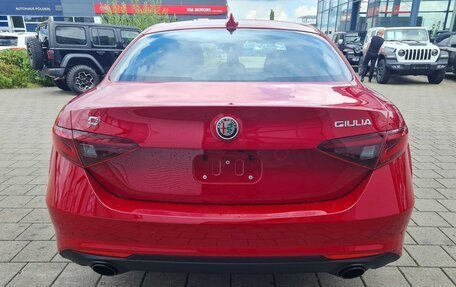 Alfa Romeo Giulia II, 2022 год, 3 820 000 рублей, 6 фотография