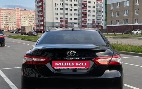 Toyota Camry, 2019 год, 2 790 000 рублей, 2 фотография