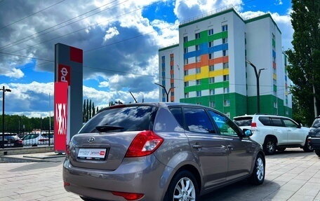 KIA cee'd I рестайлинг, 2011 год, 870 000 рублей, 2 фотография