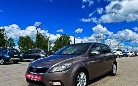KIA cee'd I рестайлинг, 2011 год, 870 000 рублей, 3 фотография