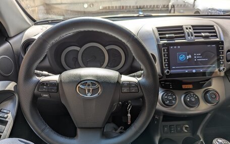 Toyota RAV4, 2012 год, 1 400 000 рублей, 13 фотография