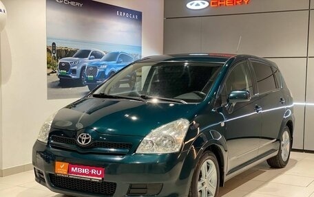 Toyota Corolla Verso I, 2005 год, 740 000 рублей, 1 фотография
