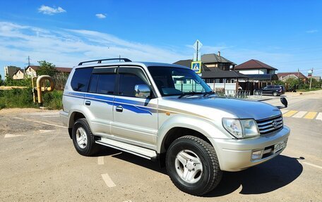 Toyota Land Cruiser Prado 90 рестайлинг, 2001 год, 1 690 000 рублей, 1 фотография