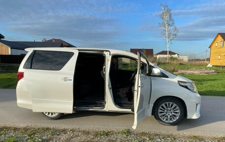 Toyota Alphard III, 2012 год, 2 400 000 рублей, 6 фотография