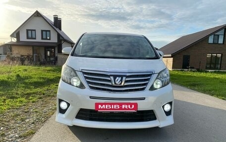 Toyota Alphard III, 2012 год, 2 400 000 рублей, 2 фотография