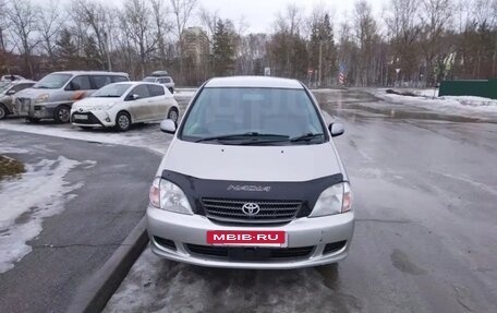 Toyota Nadia, 1998 год, 400 000 рублей, 2 фотография