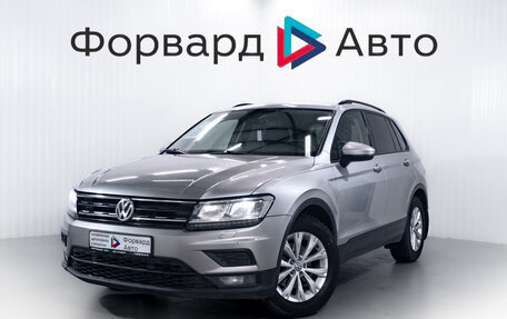 Volkswagen Tiguan II, 2020 год, 1 990 000 рублей, 3 фотография