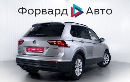 Volkswagen Tiguan II, 2020 год, 1 990 000 рублей, 7 фотография