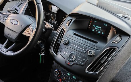 Ford Focus III, 2015 год, 649 900 рублей, 9 фотография