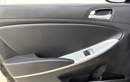 Hyundai Solaris II рестайлинг, 2012 год, 620 000 рублей, 7 фотография